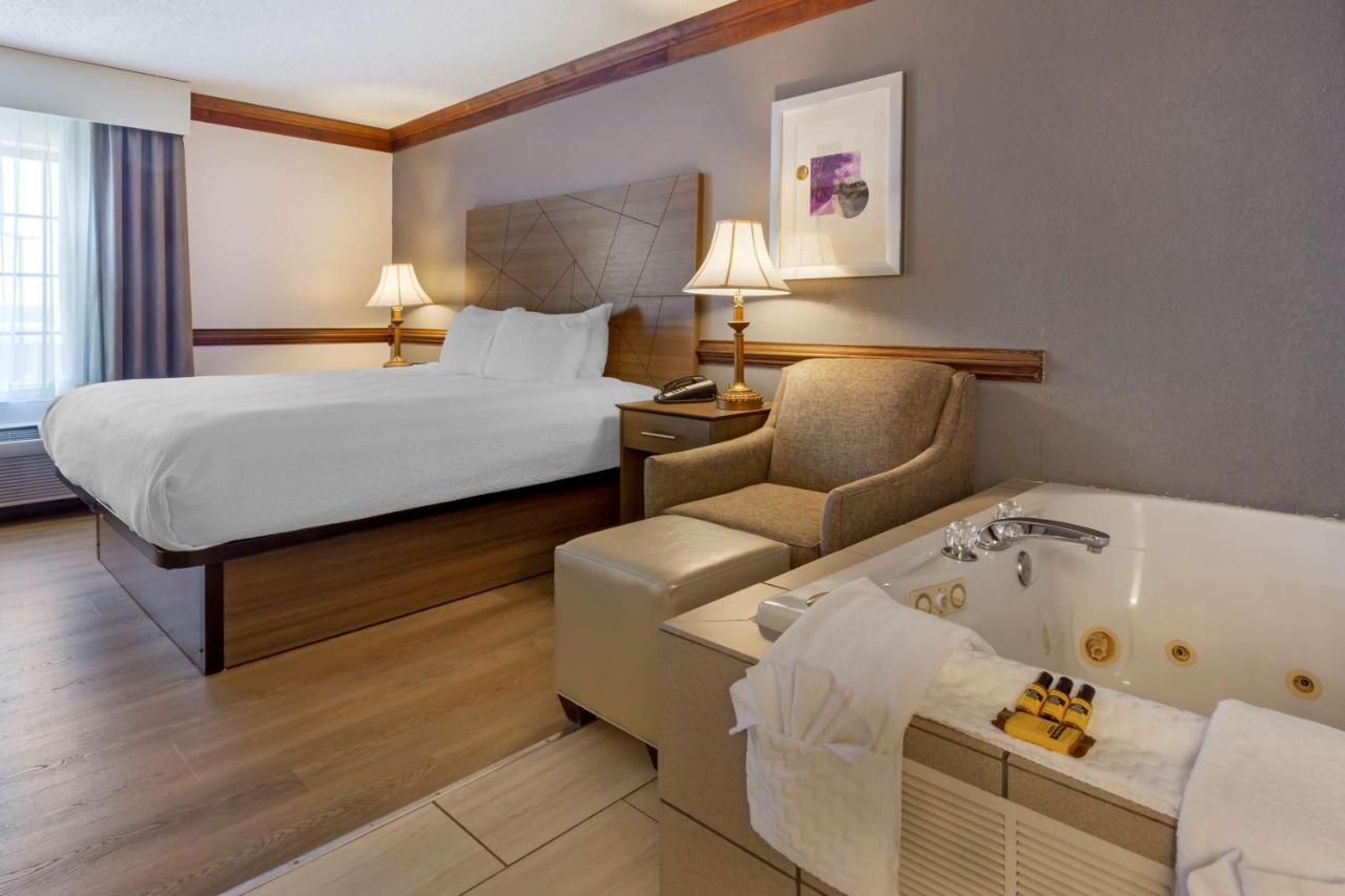 Best Western Plus South Hill Inn Bagian luar foto
